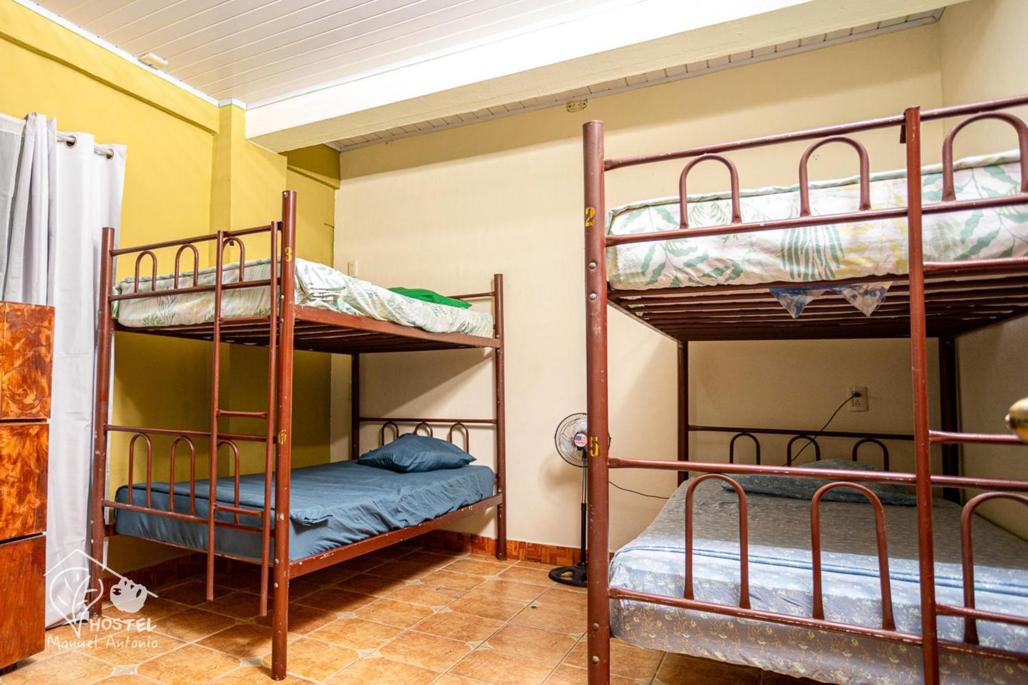 Manuel Antonio Hostel ภายนอก รูปภาพ
