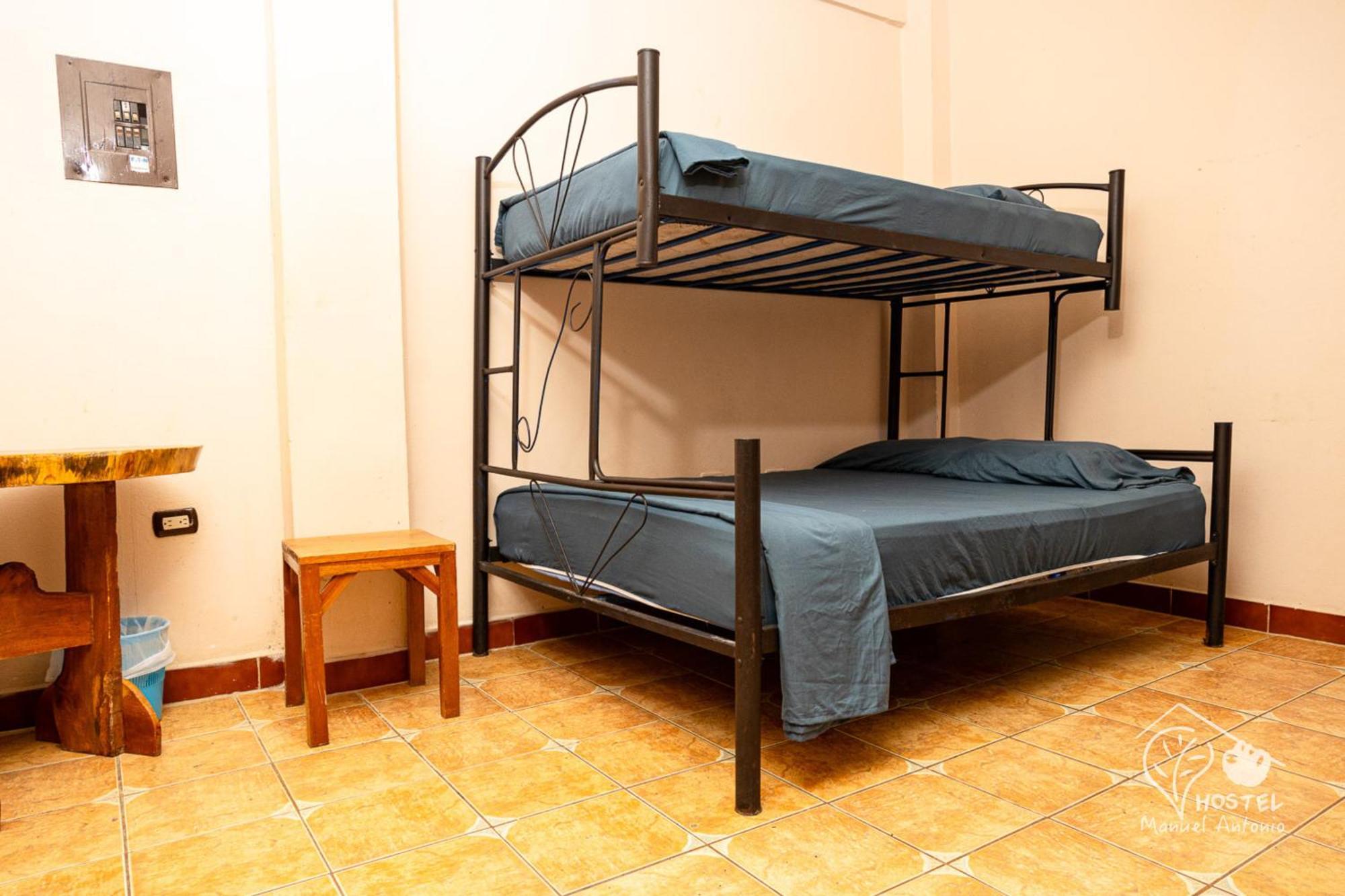 Manuel Antonio Hostel ภายนอก รูปภาพ