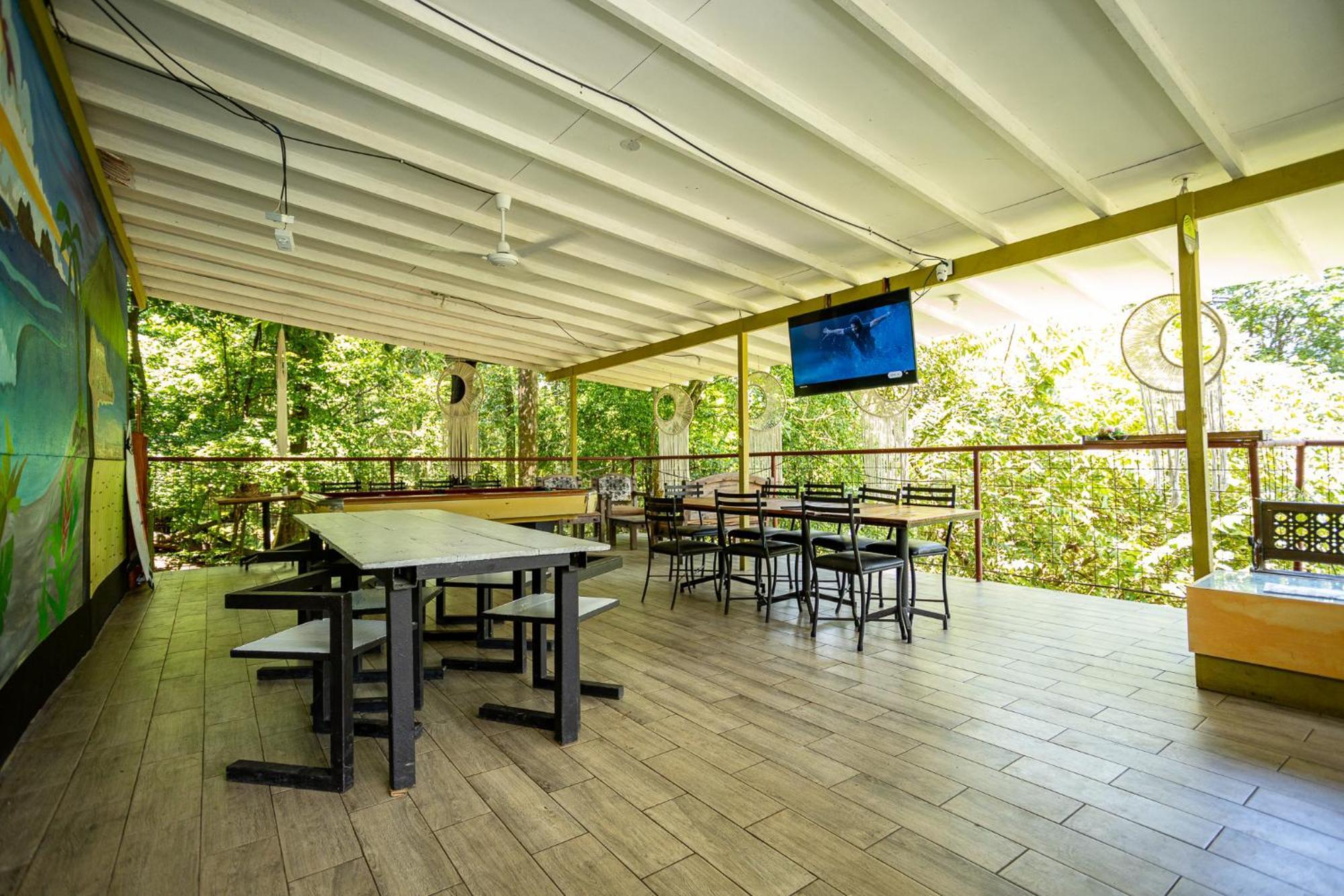 Manuel Antonio Hostel ภายนอก รูปภาพ